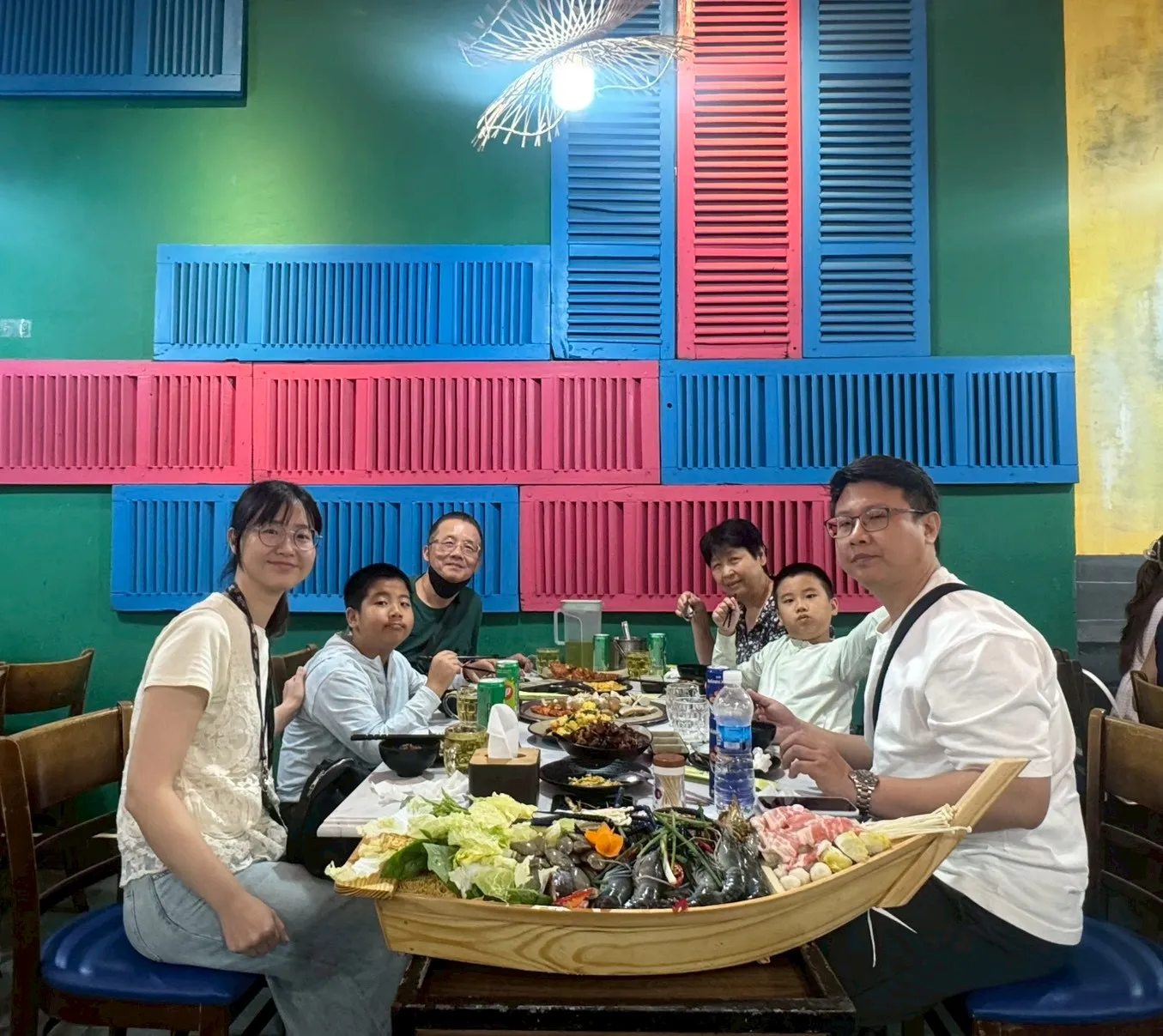 峴港家庭小團實際安排的龍蝦與海鮮料理