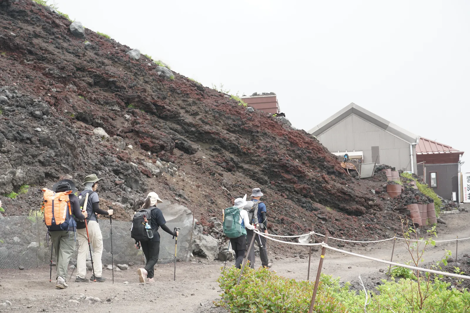 富士山登山團怎麼選？第一次登頂我會看這7件事