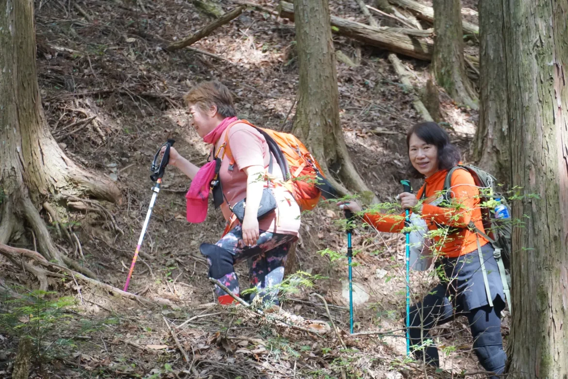 熊野古道裝備清單｜鞋子、背包、雨衣怎麼帶？5天與7天打包一次看